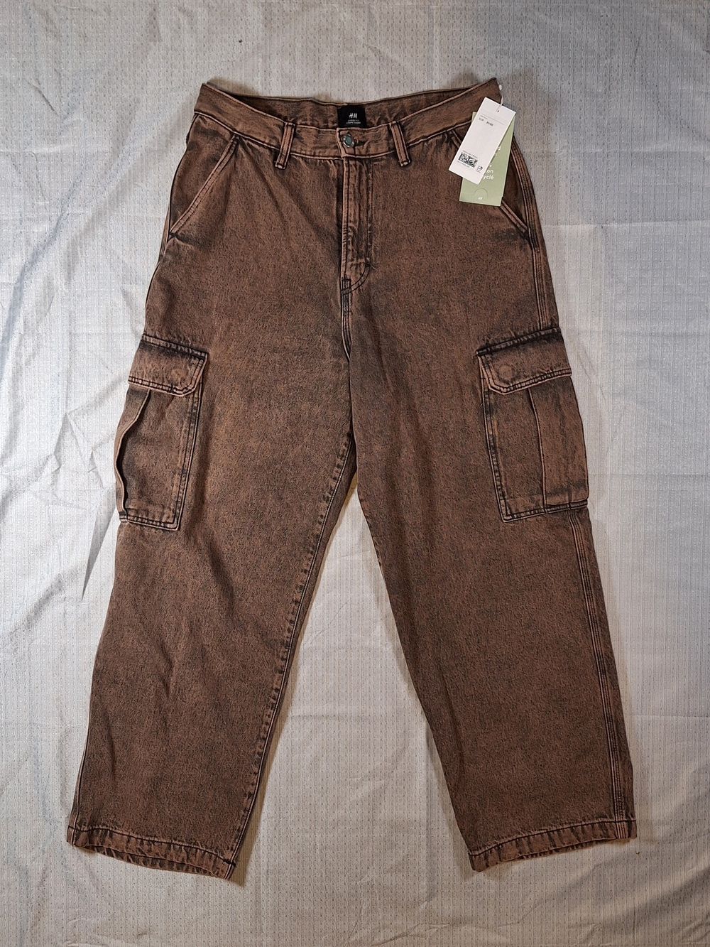 *Brand New* Y2k Style Cargo Jeans H&M 31x30 NWT